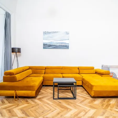 Luxapart Big 12People Apartment Kosice Exterior photo